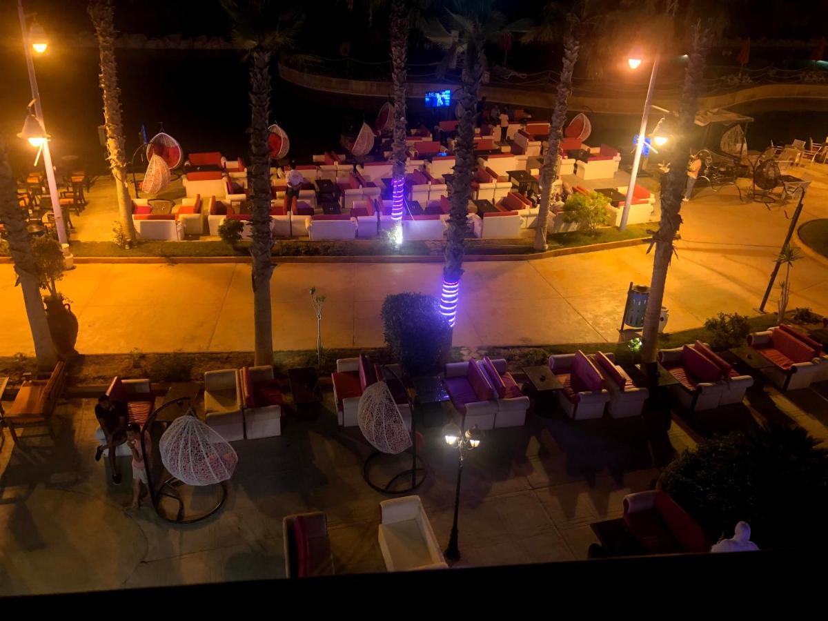 Amazing View In Golf Porto Marina. Apartment *