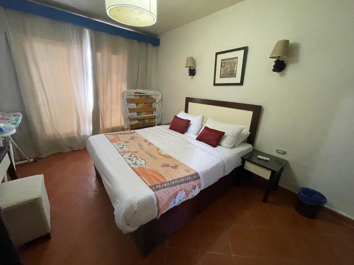 Apartment Amazing View In Golf Porto Marina. *
